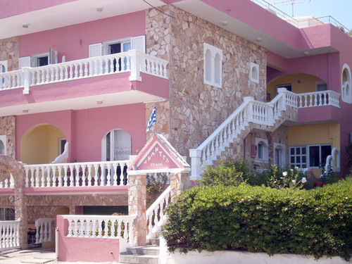 Dimitra's Sea Crafts Boutique Studios — 4-Star Luxury Hotel in Kalyves, Greece