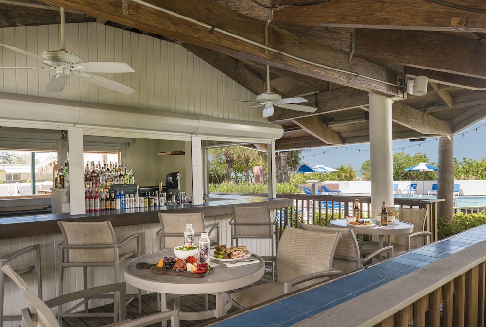 Beach House Suites by the Don CeSar - photo 26