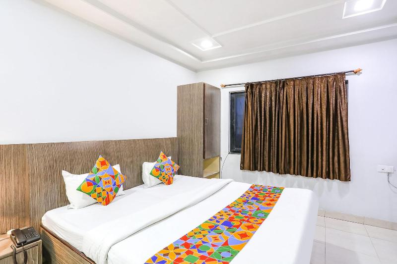 Fabhotel Sun Om in Raipur, India