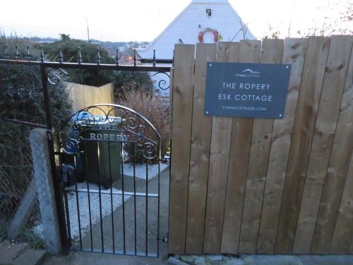 Esk Cottage Cyanacottages