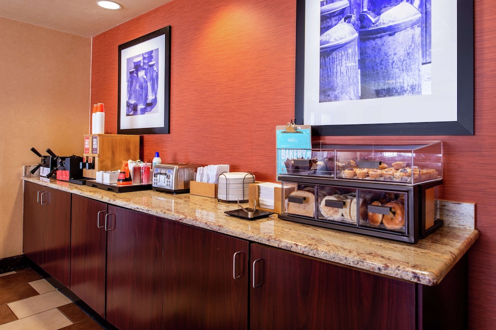 Hampton Inn Albuquerque University Midtown - photo 47