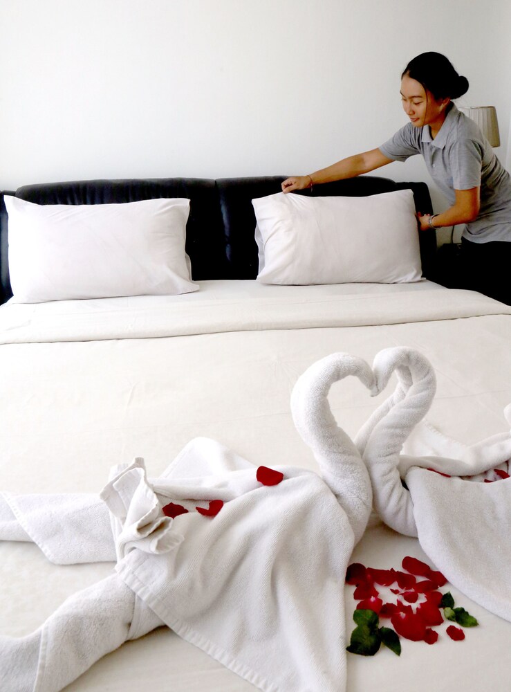Villa Grace & Milena — 4-Star Luxury Hotel in Canggu, Indonesia