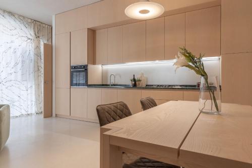 Italian Experience Suite Marè — 4-Star Luxury Hotel in Porto Recanati, Italy
