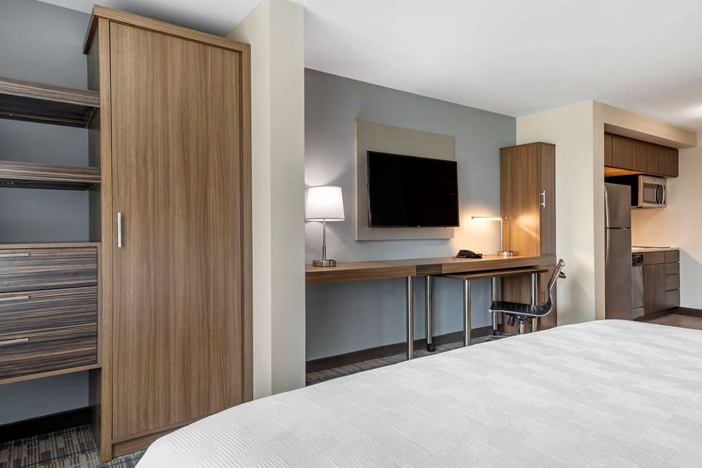 MainStay Suites Waukee West Des Moines - photo 8