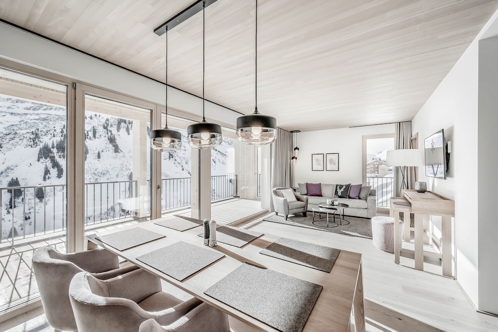 Alpenstern Panoramalodge — 4-Star Luxury Hotel in Damuels, Austria