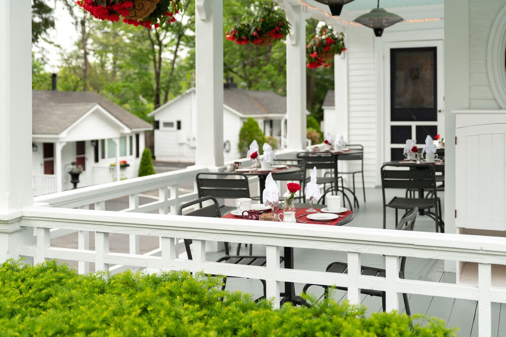 Maine Stay Inn & Cottages - photo 88