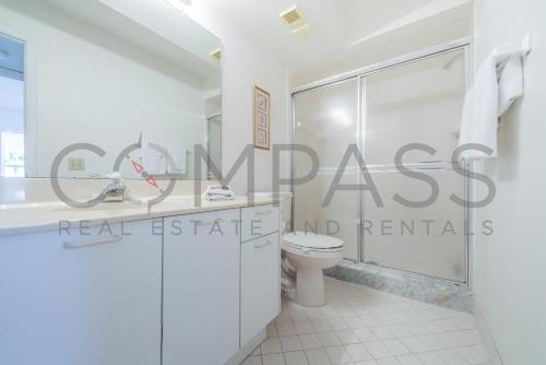 Bahia Vista Relaxing Island Life in St. Petersburg, United States