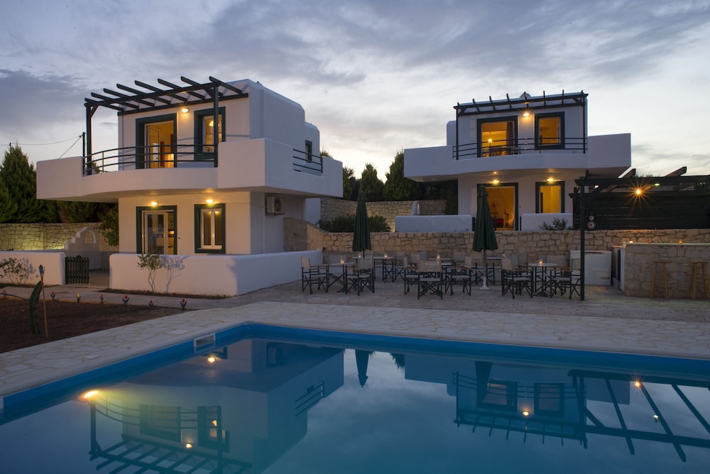 Cavo Plako Villas — 4-Star Luxury Hotel in Sitia, Greece