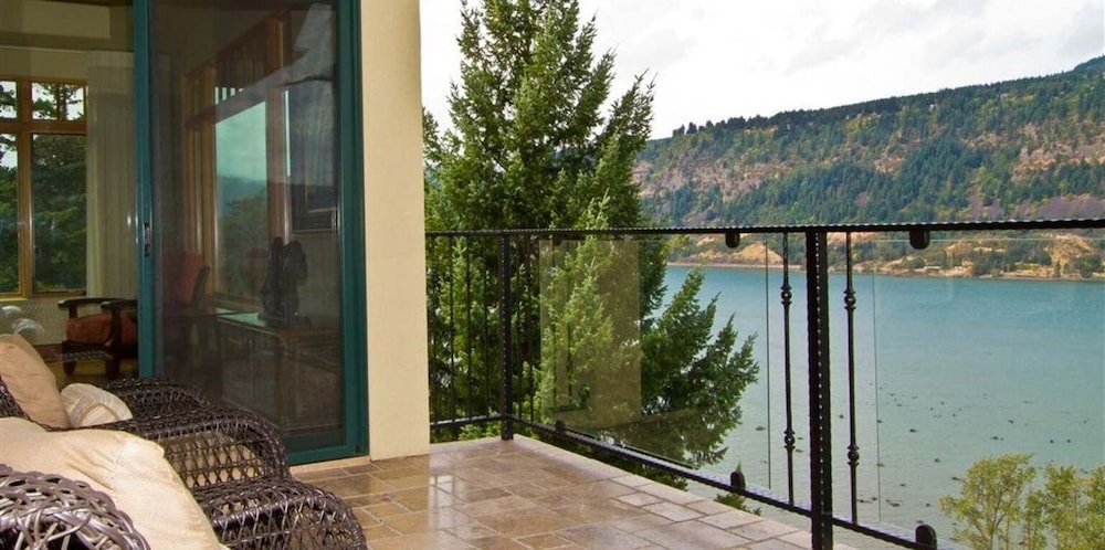 Columbia Cliff Villas Hotel - photo 55
