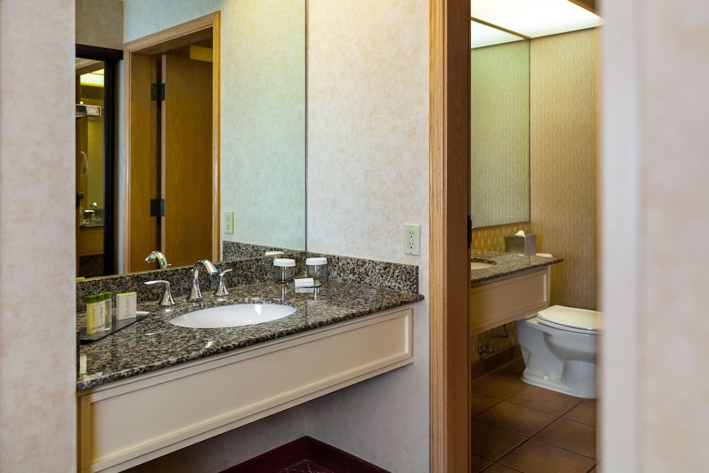 DoubleTree by Hilton Sonoma Wine Country - photo 28
