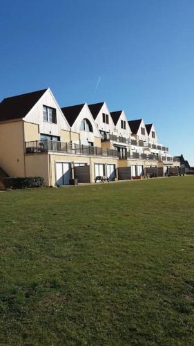 Exceptionnel Penthouse Vue Mer in Wimereux, France