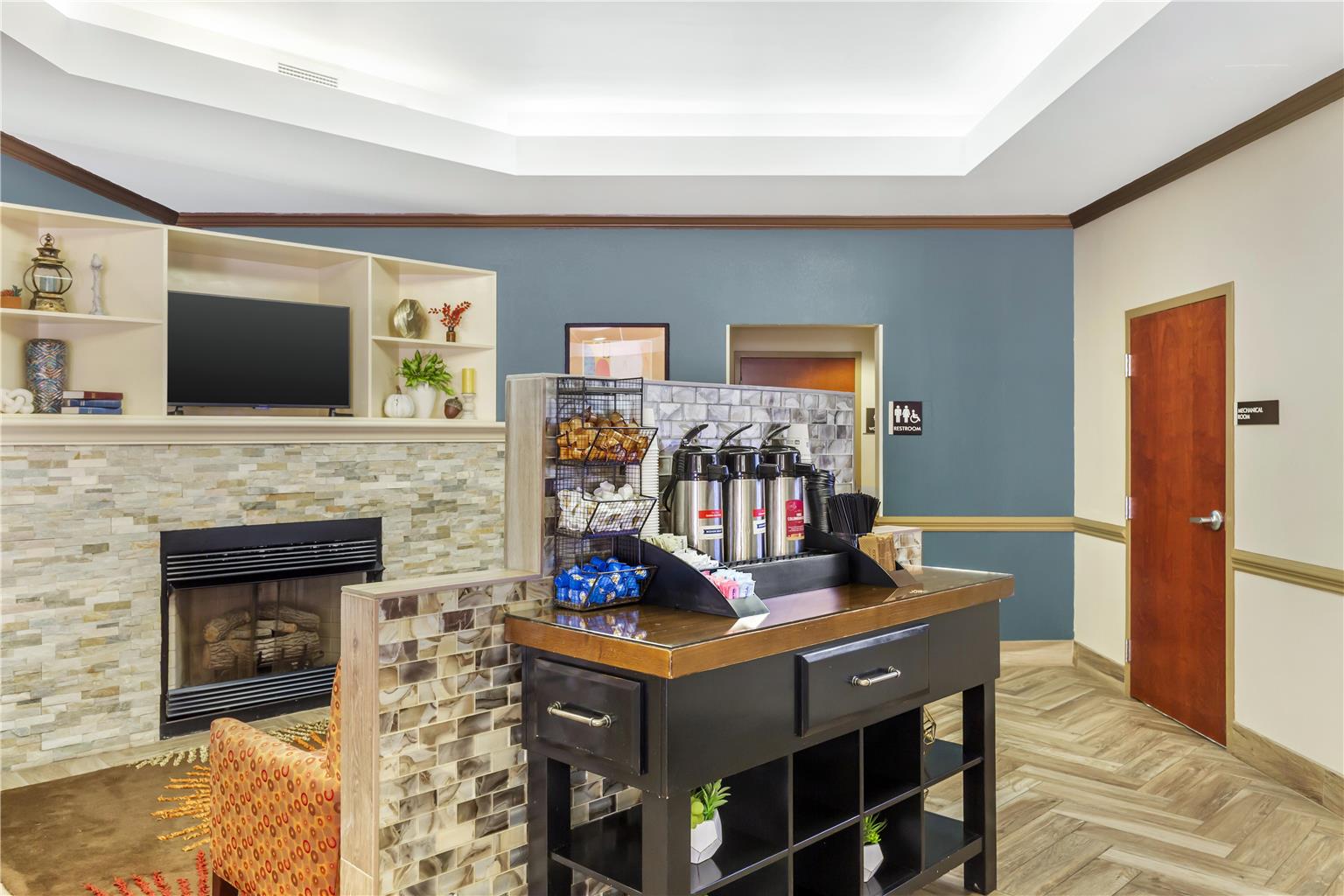 Best Western Plus Suites Greenville - photo 32