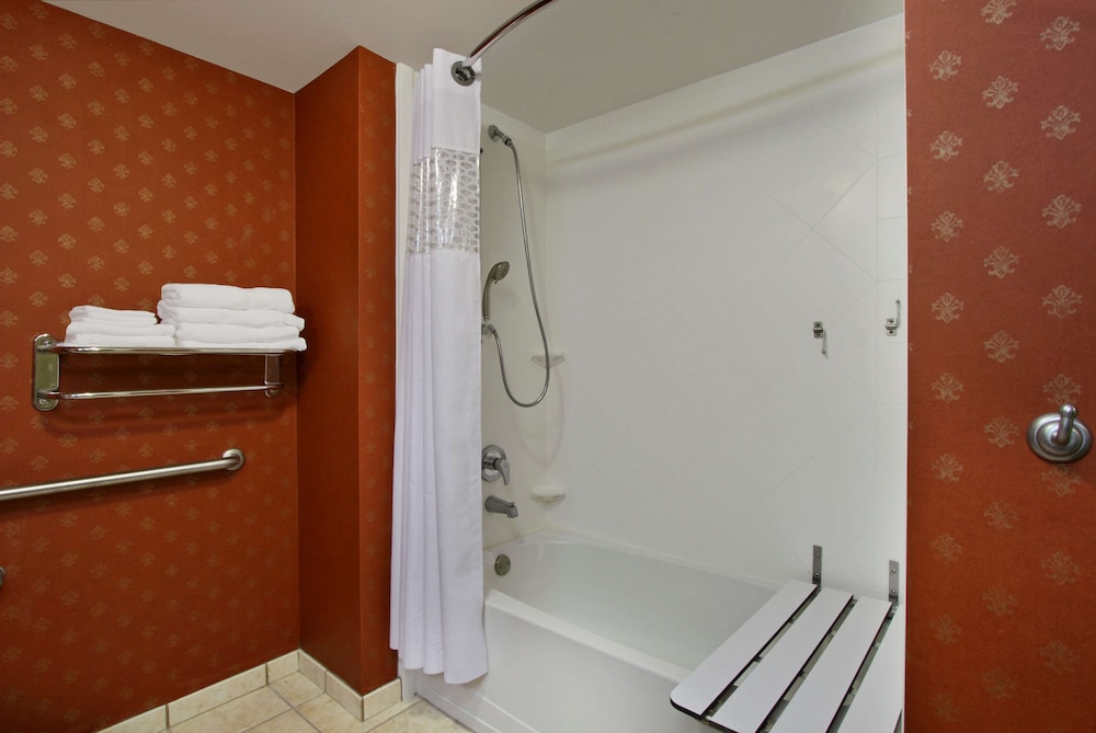 Hampton Inn Jasper - photo 23
