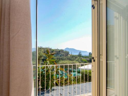 Emi Inh 22922 in Massa Lubrense, Italy