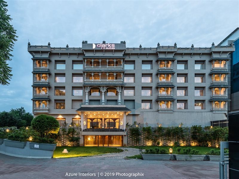 Clarks Inn Suites Raipur — Raipur