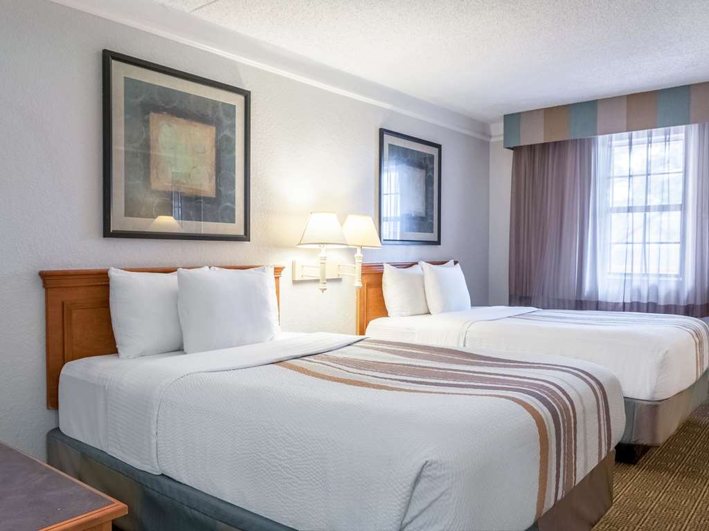 La Quinta Inn by Wyndham New Orleans West Bank Gretna - photo 12