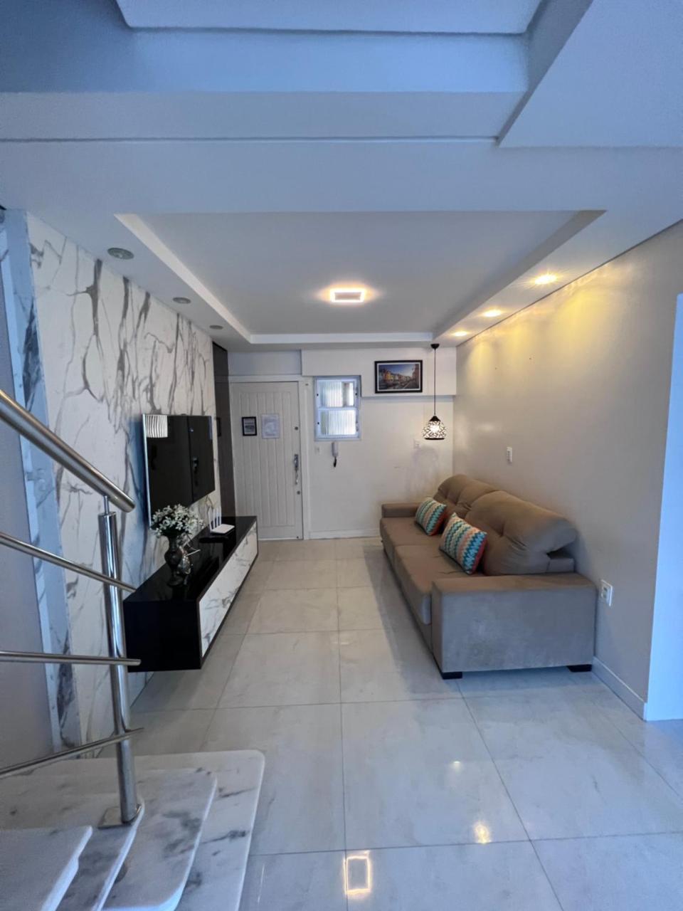 Duplex Pe Na Areia Vista Para O Mar 08 Pessoas — 4-Star Luxury Hotel in Itapema, Brasil
