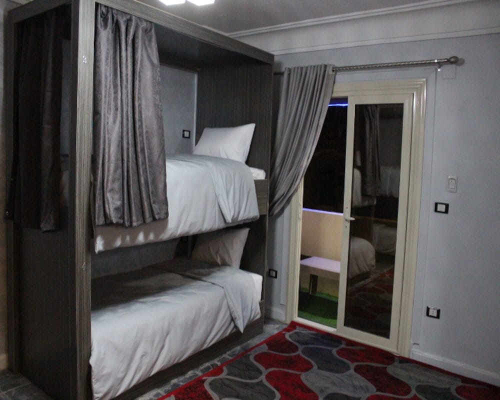 Sunset Hotel Cairo Hostel