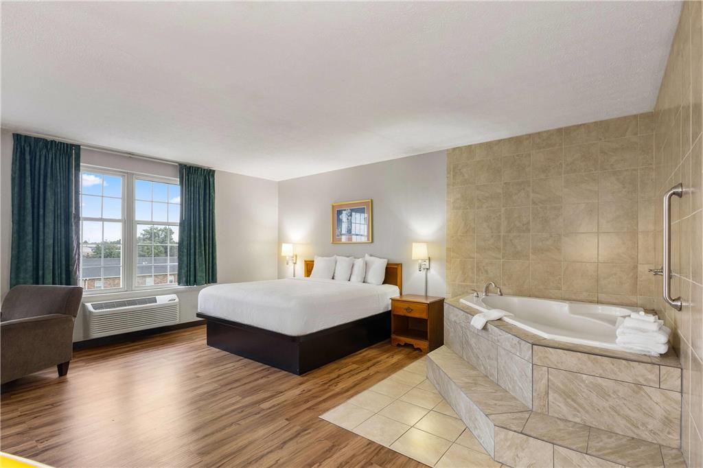 Days Inn by Wyndham Madisonville - photo 36