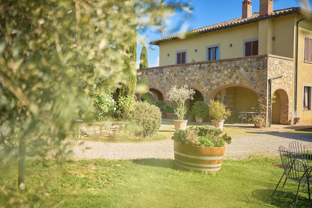 Il Poggio Agriturismo & Resort in San Casciano Dei Bagni, Italy