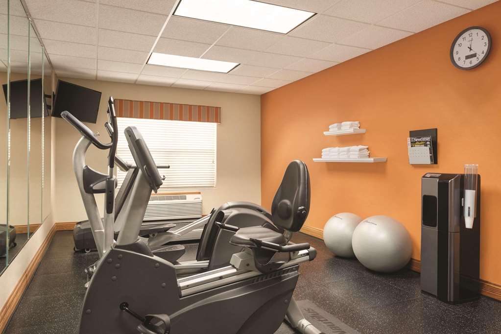 Country Inn & Suites by Radisson Lawrenceville near Northside Hospital Gwinnett - photo 17