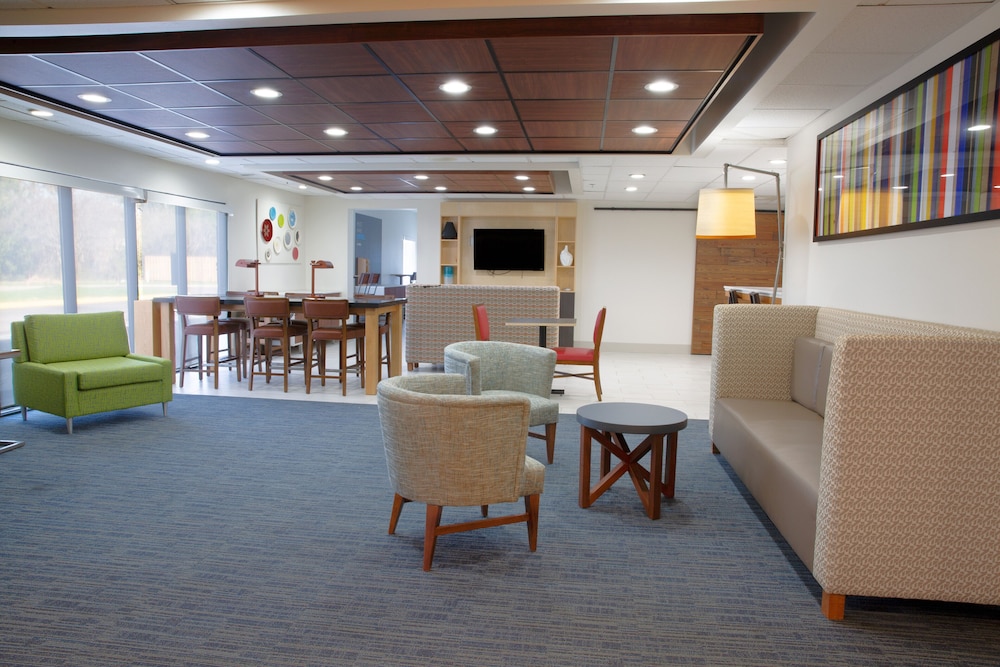 Holiday Inn Express & Suites Dayton Huber Heights an IHG Hotel - photo 5