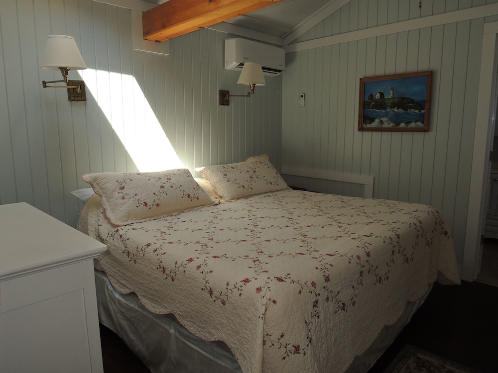Shorelands Guest Resort and Cottages - photo 10