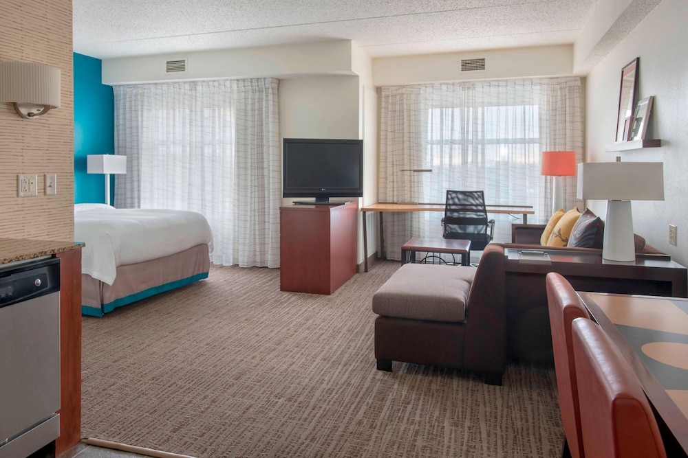 Residence Inn by Marriott Newark Elizabeth Liberty International Airport - photo 6