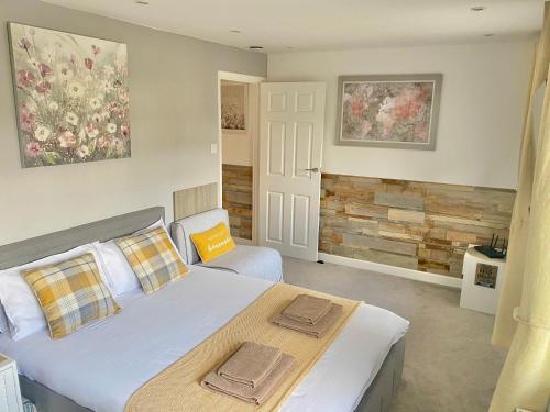 Cristina Modern in Horley, United Kingdom