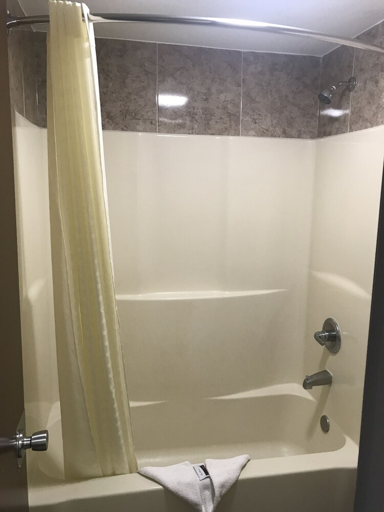 Memphis Inn - photo 18