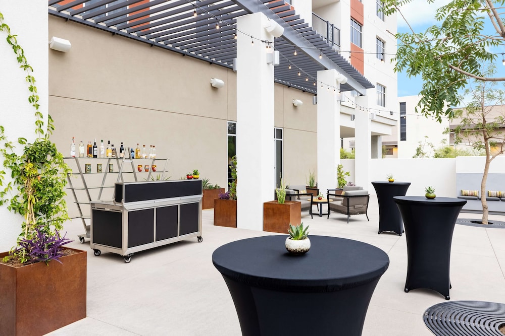 Doubletree By Hilton Tucson Downtown Convention Center - photo 59