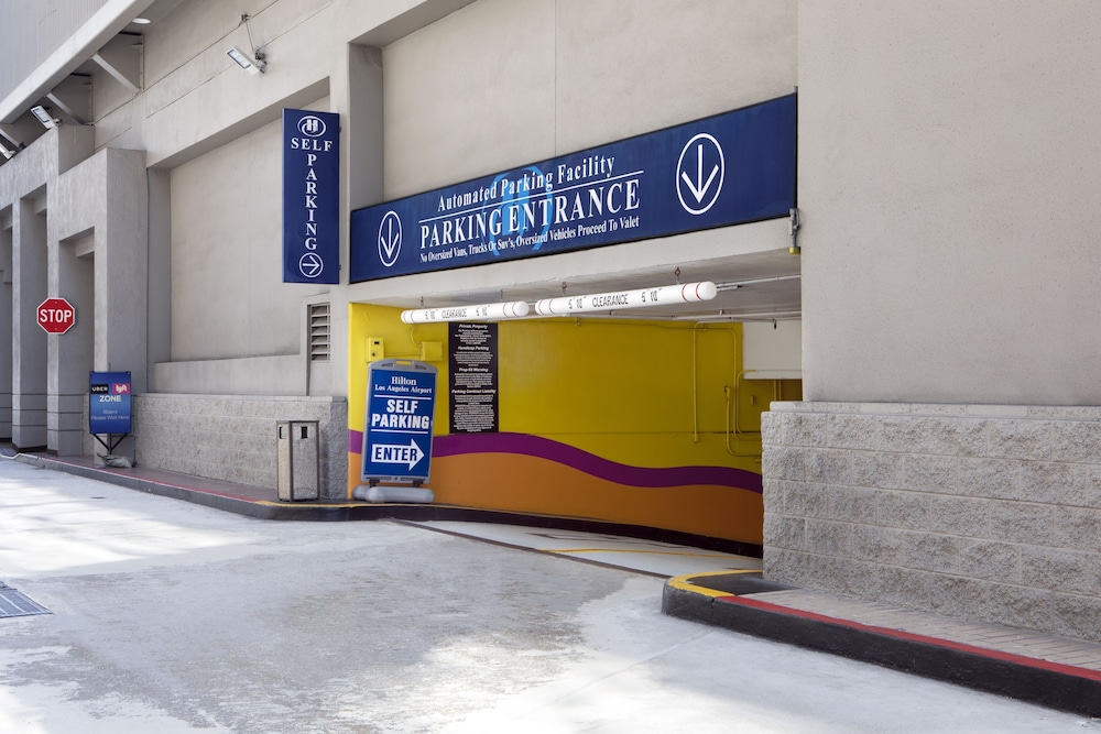 Hilton Los Angeles Airport - photo 73