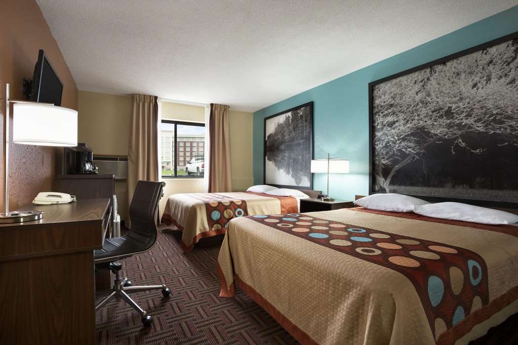 Super 8 by Wyndham Mt. Vernon IL - photo 10