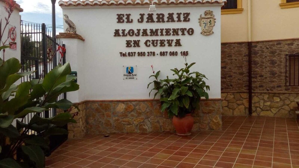 Cueva El Jaraiz — Guadix — photo 2