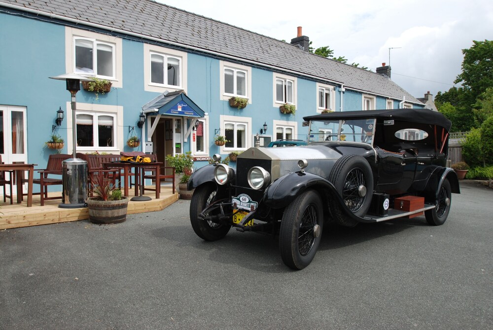 The Ferryboat - carbon neutral hotel in Goodwick