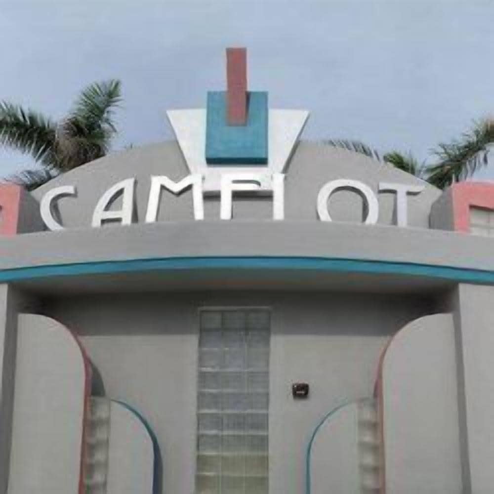 Camelot Beach Suites - photo 29