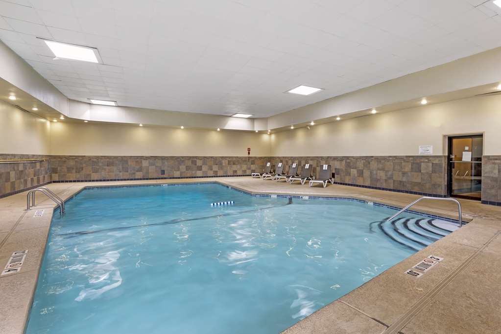 Best Western Plus The Charles Hotel - photo 43
