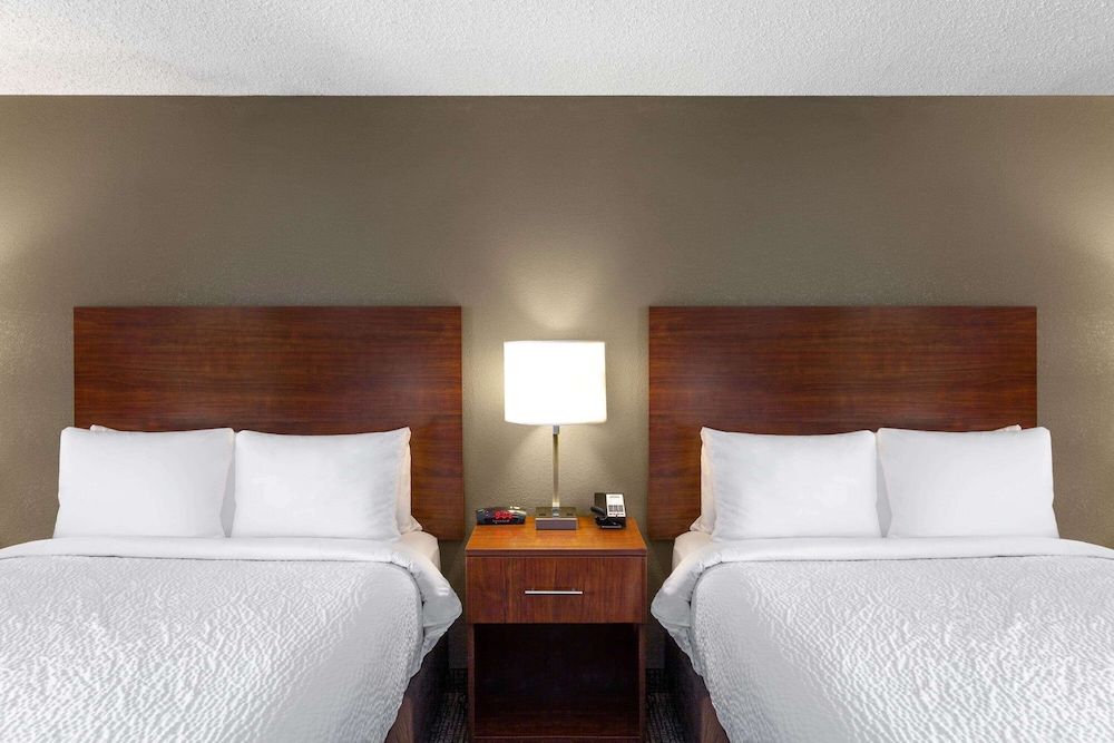 Days Inn by Wyndham Blairsville - photo 22