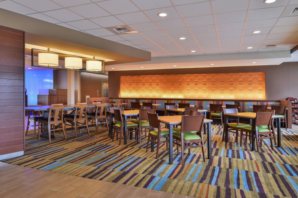 Fairfield Inn & Suites by Marriott Eugene East Springfield - photo 44