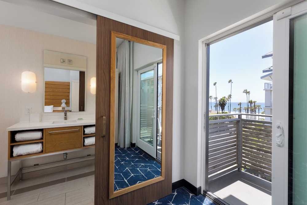 SpringHill Suites by Marriott Oceanside Beach - photo 24