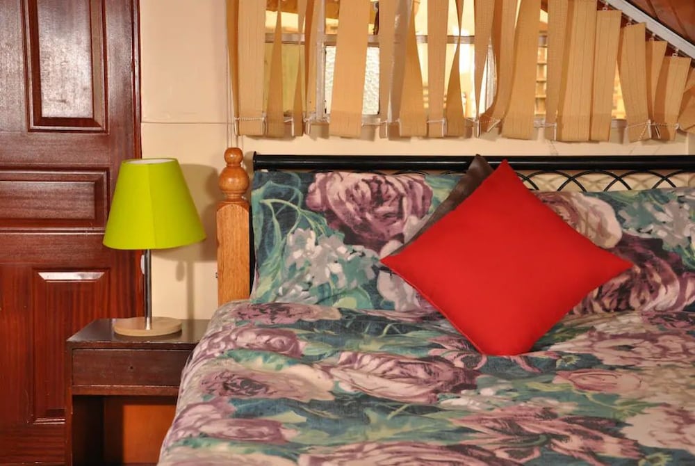 Sherry Homes Tulia Studios
