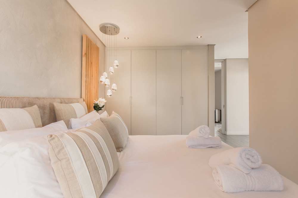 Sloane Square 5 — 4-Star Luxury Hotel in Cape Town, South Africa