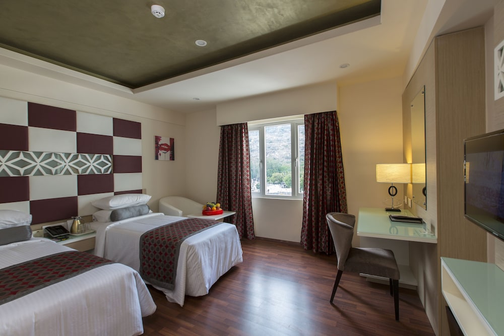 The President Hotel — Hubli — photo 3