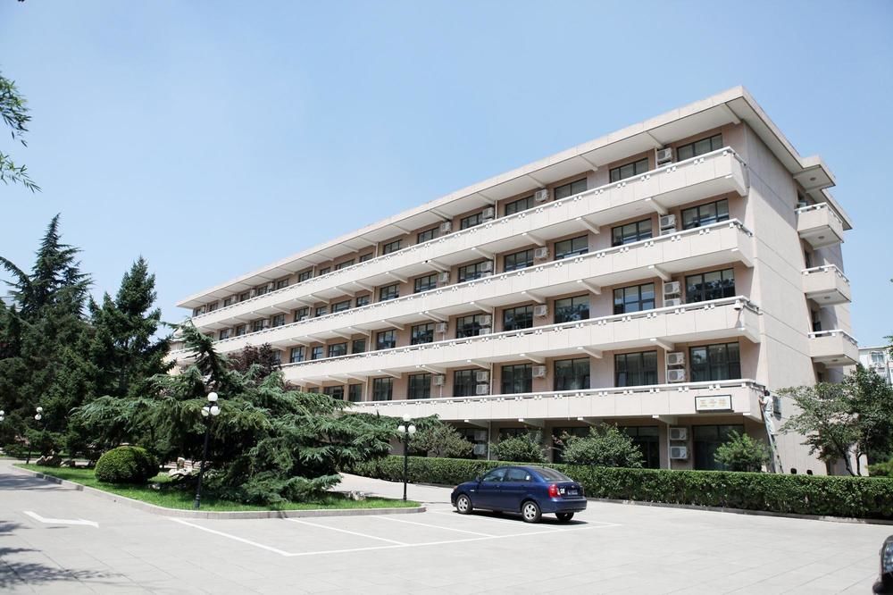Wanshouzhuang Hotel — Haidian