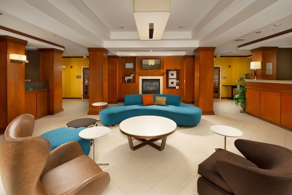 Fairfield Inn Suites By Marriott Marshall — Marshall