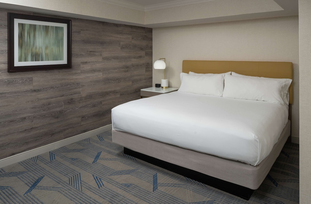 Hilton Durham near Duke University - photo 6