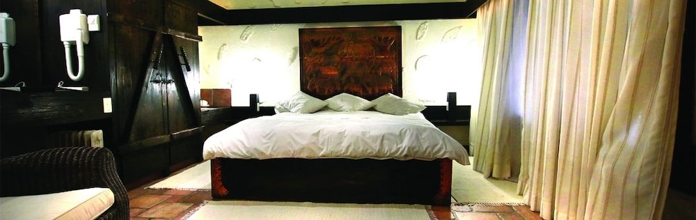 Mount Etjo Safari Lodge — Omaruru — photo 4