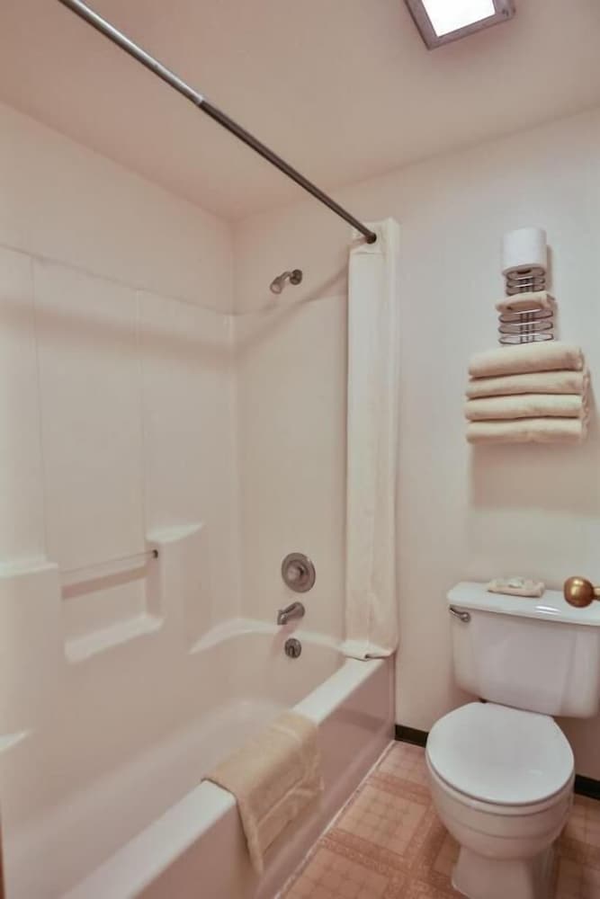Hagerman Valley Inn - photo 20