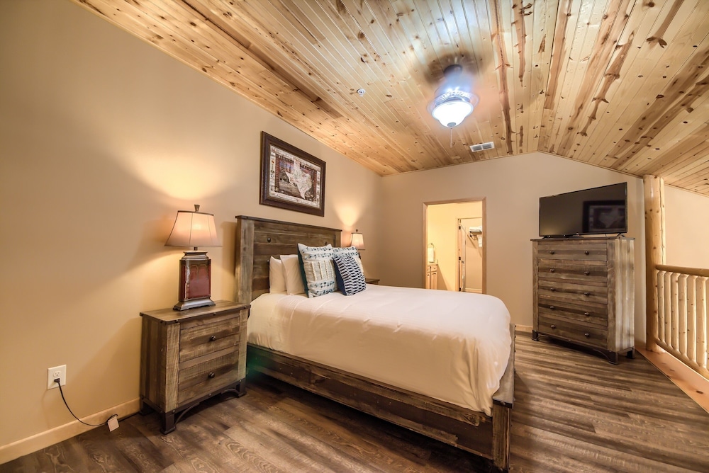 Old Mills Resort OM A13 3 Bedroom Condo by RedAwning - photo 8