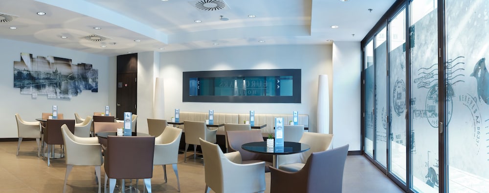 מזון ומשקאות